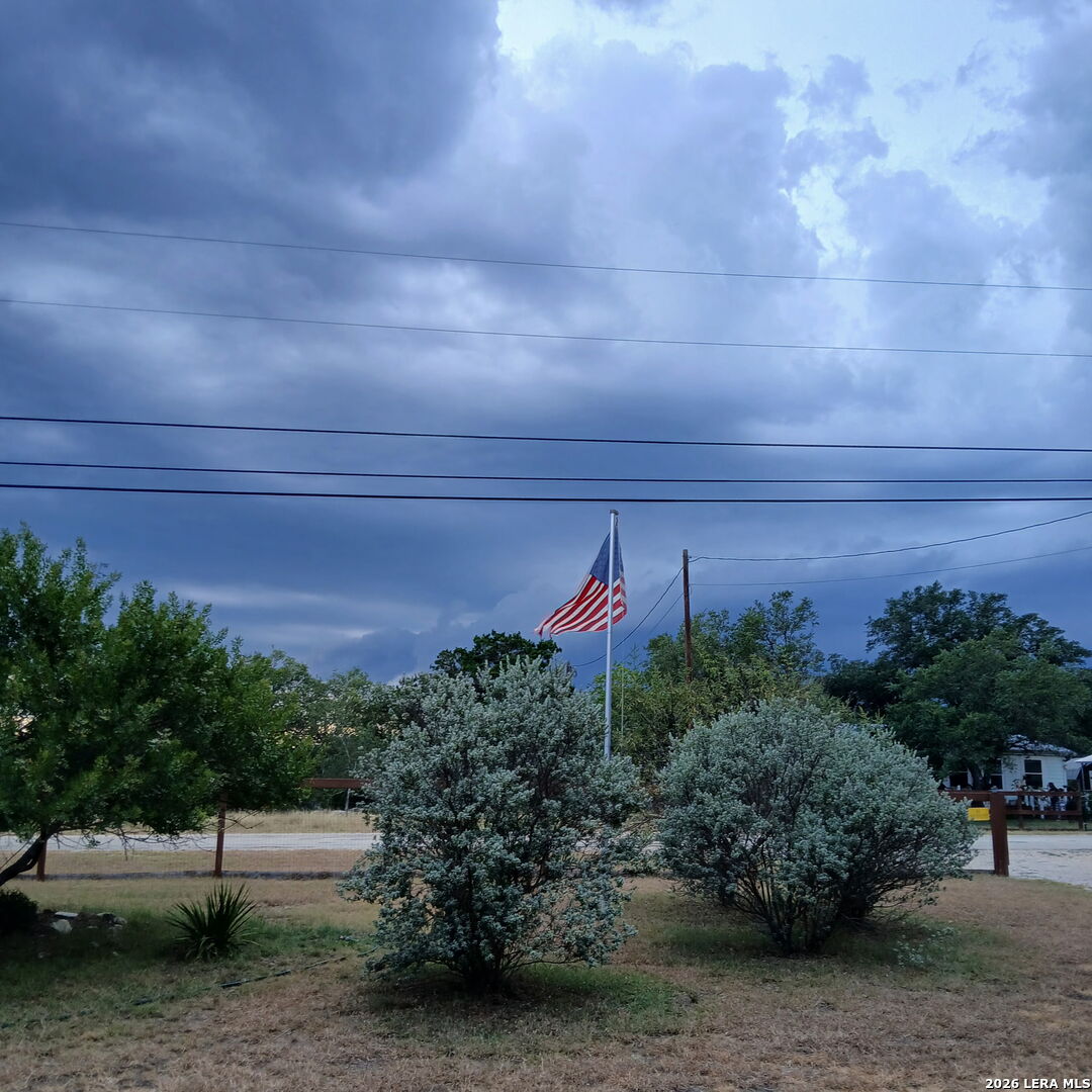 200 Iroquois Trail Bandera TX 78003