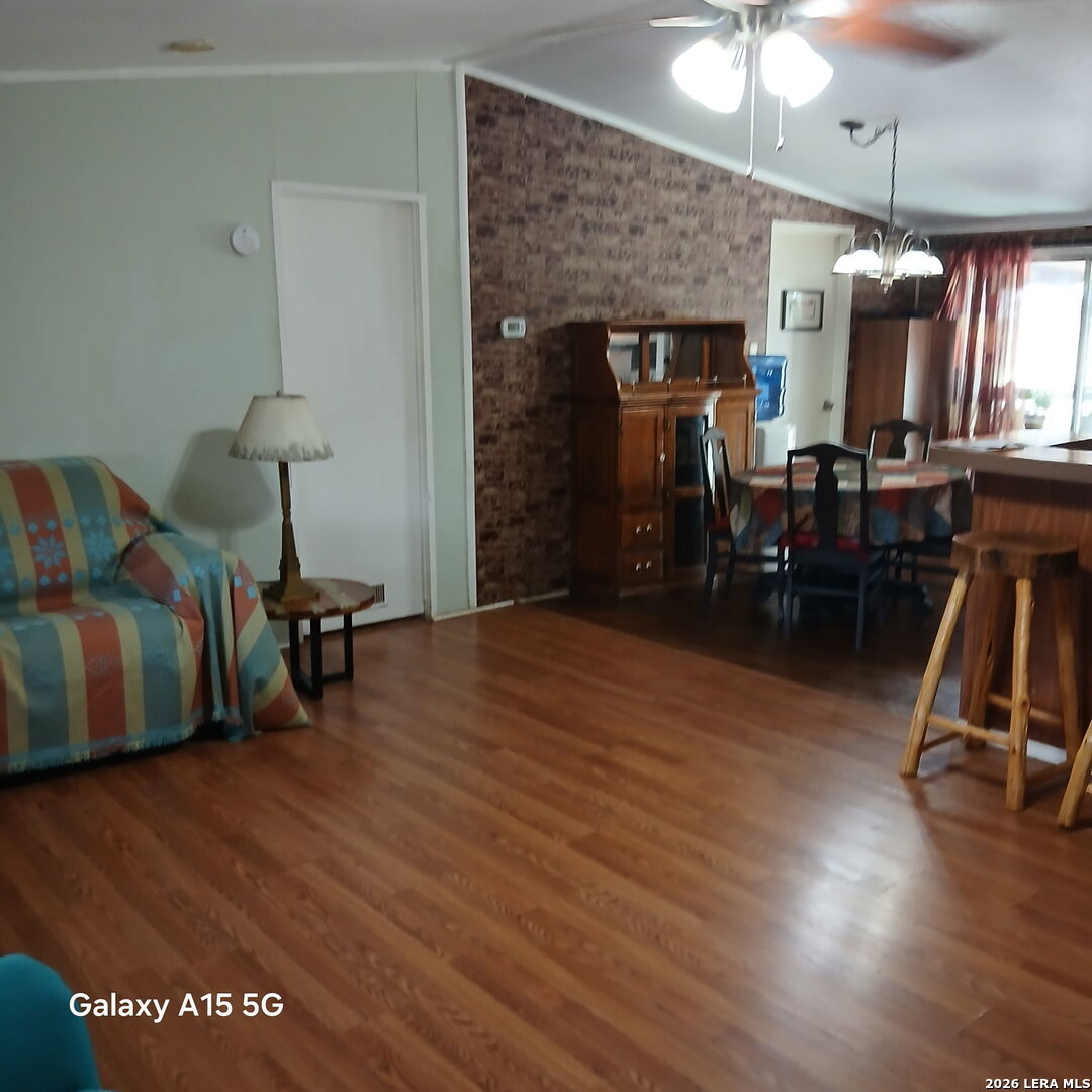 200 Iroquois Trail Bandera TX 78003
