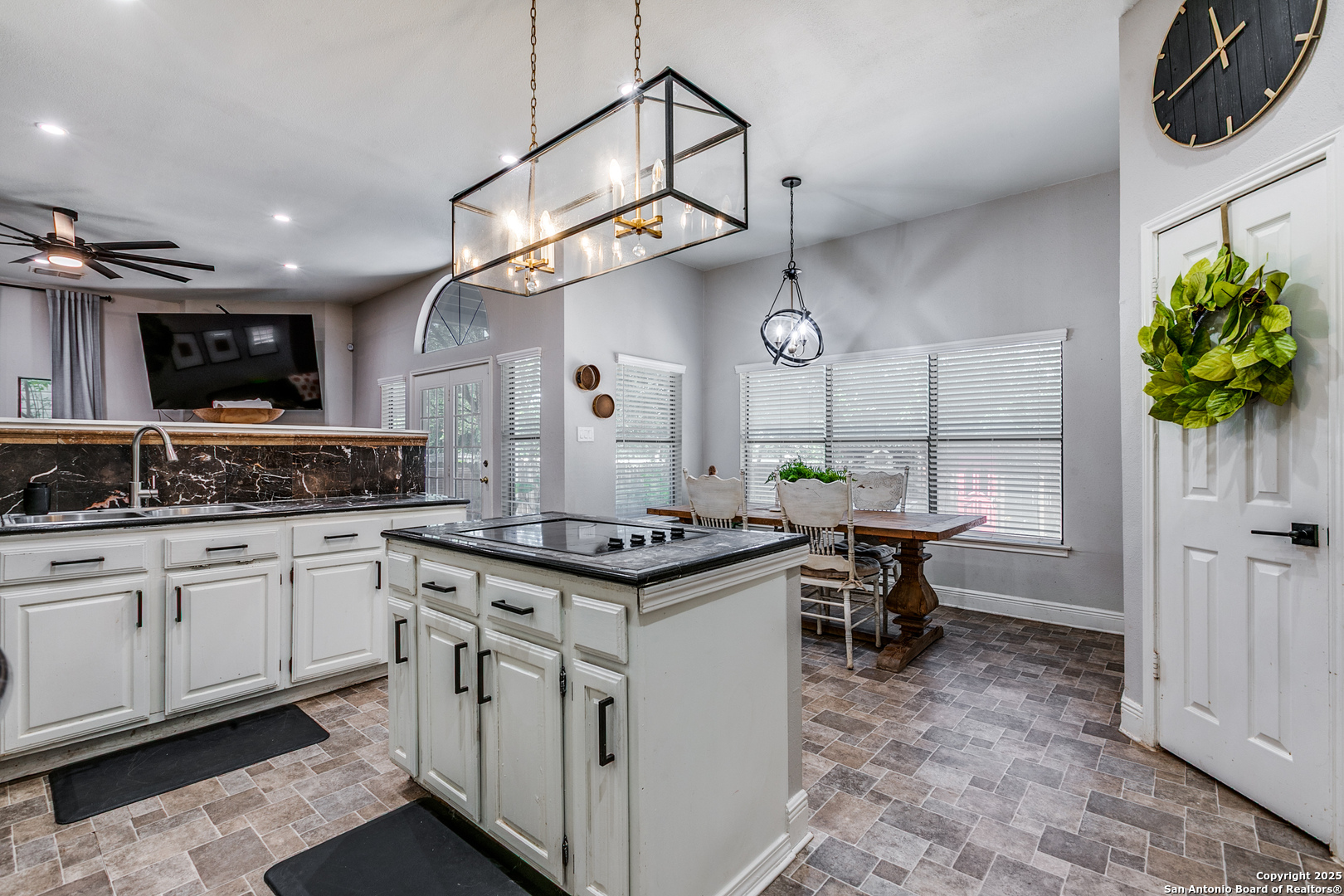 3207 Green Spring San Antonio TX 78247