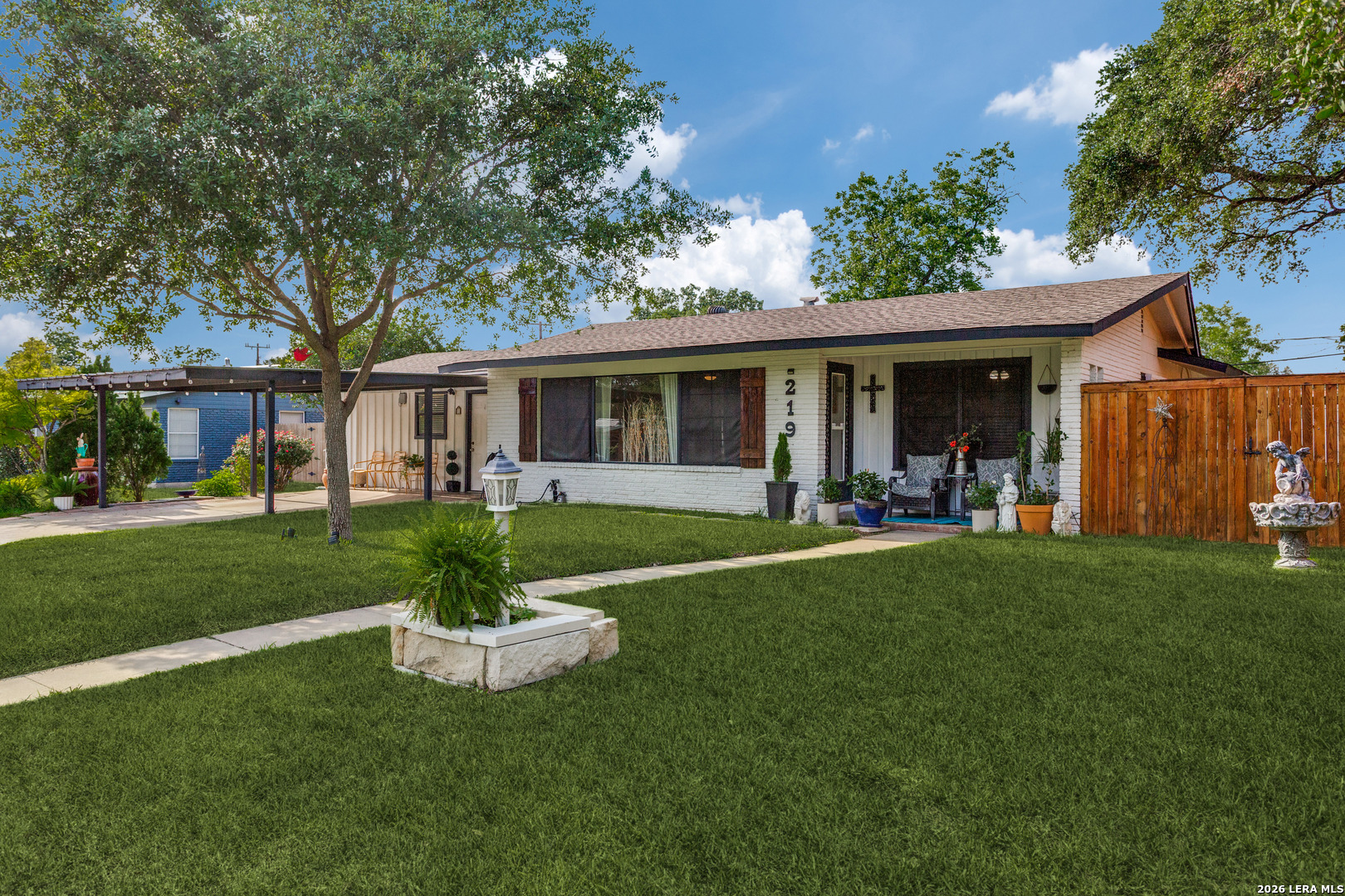 219 Pinewood Lane San Antonio TX 78216