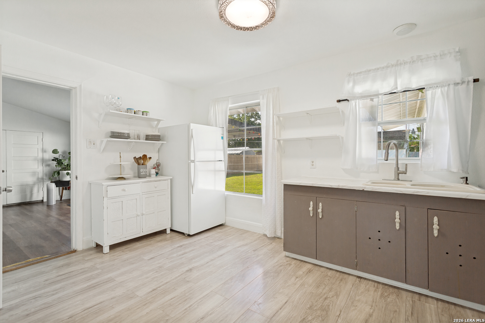 219 Pinewood Lane San Antonio TX 78216
