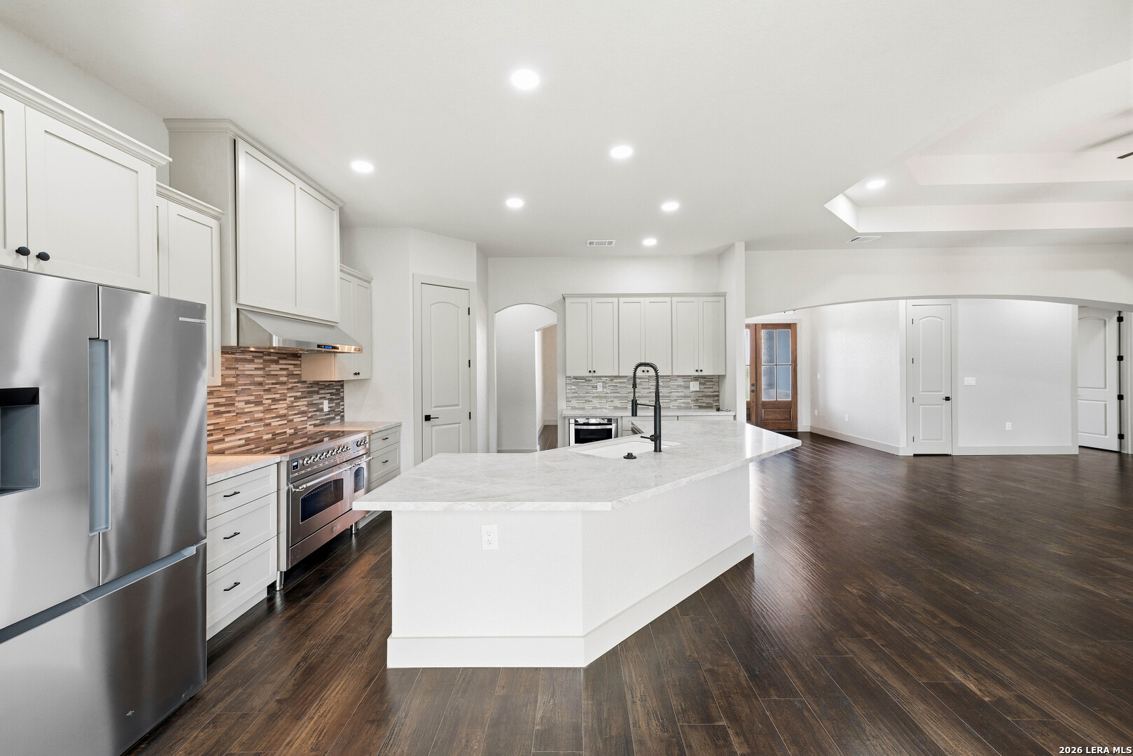 731 County Road 356 Adkins TX 78101