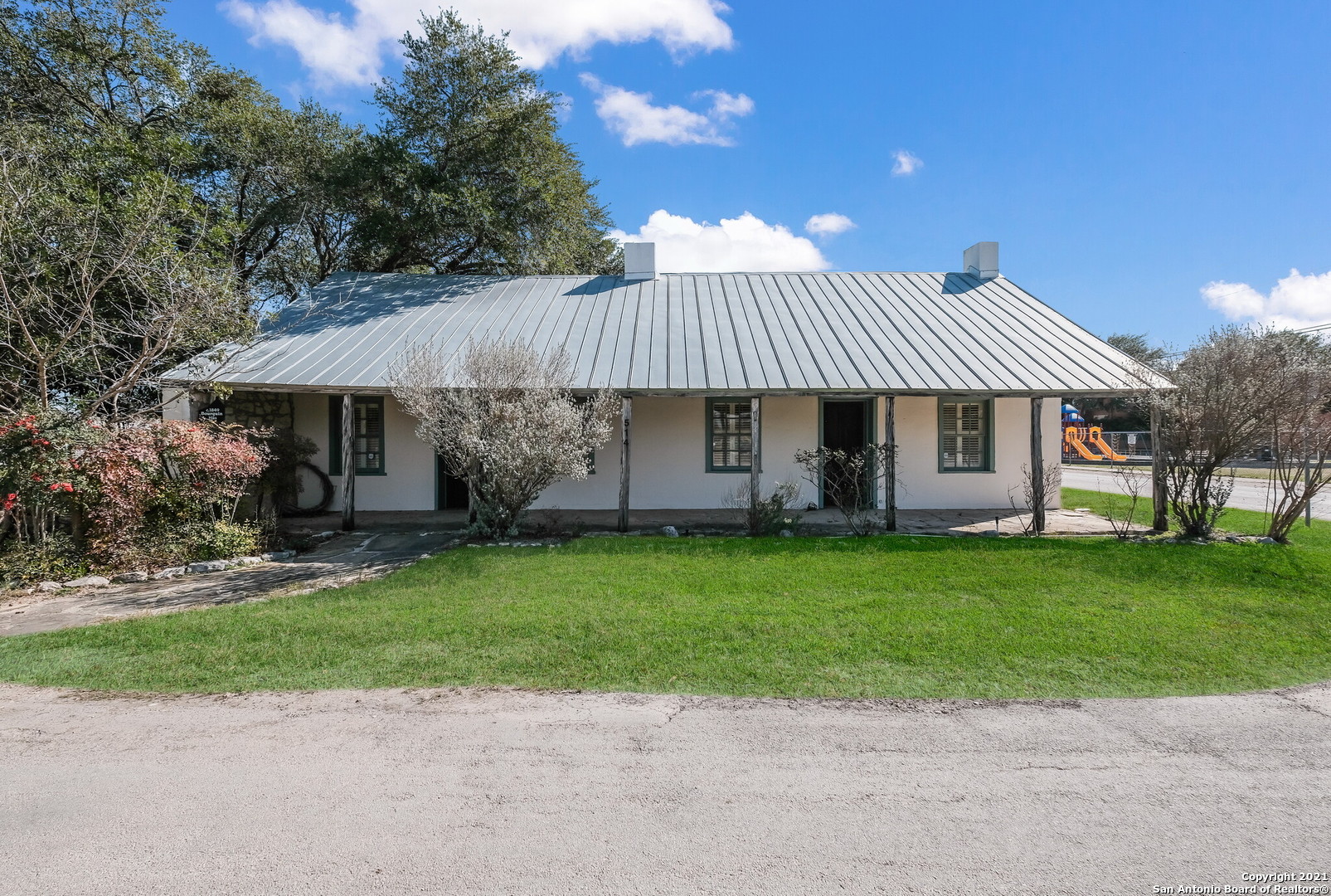 514 Petersburg Street Castroville TX 78009