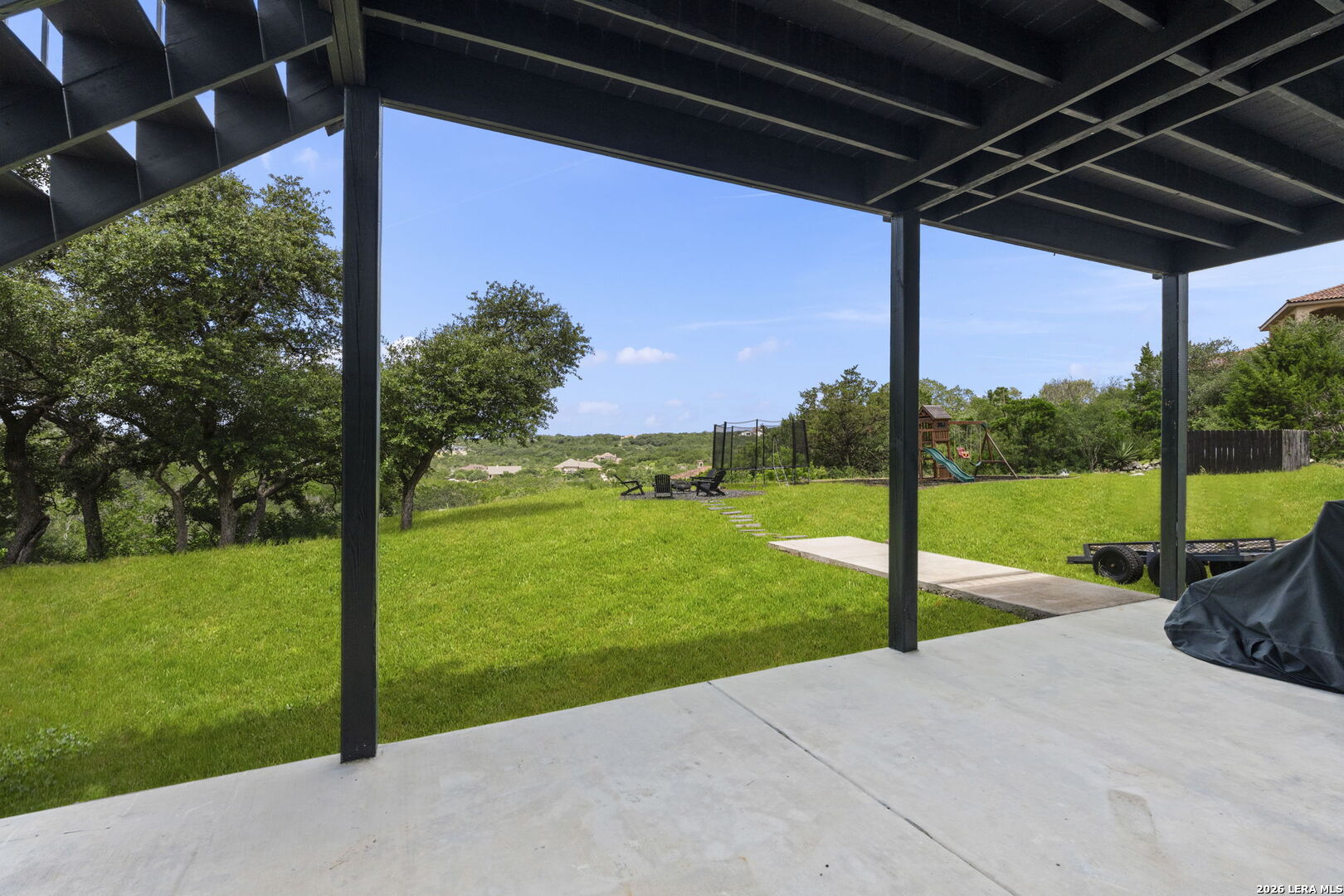 921 County Road 2801 E Mico TX 78056