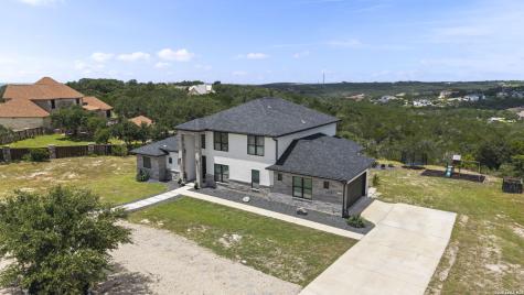 921 County Road 2801 E Mico TX 78056