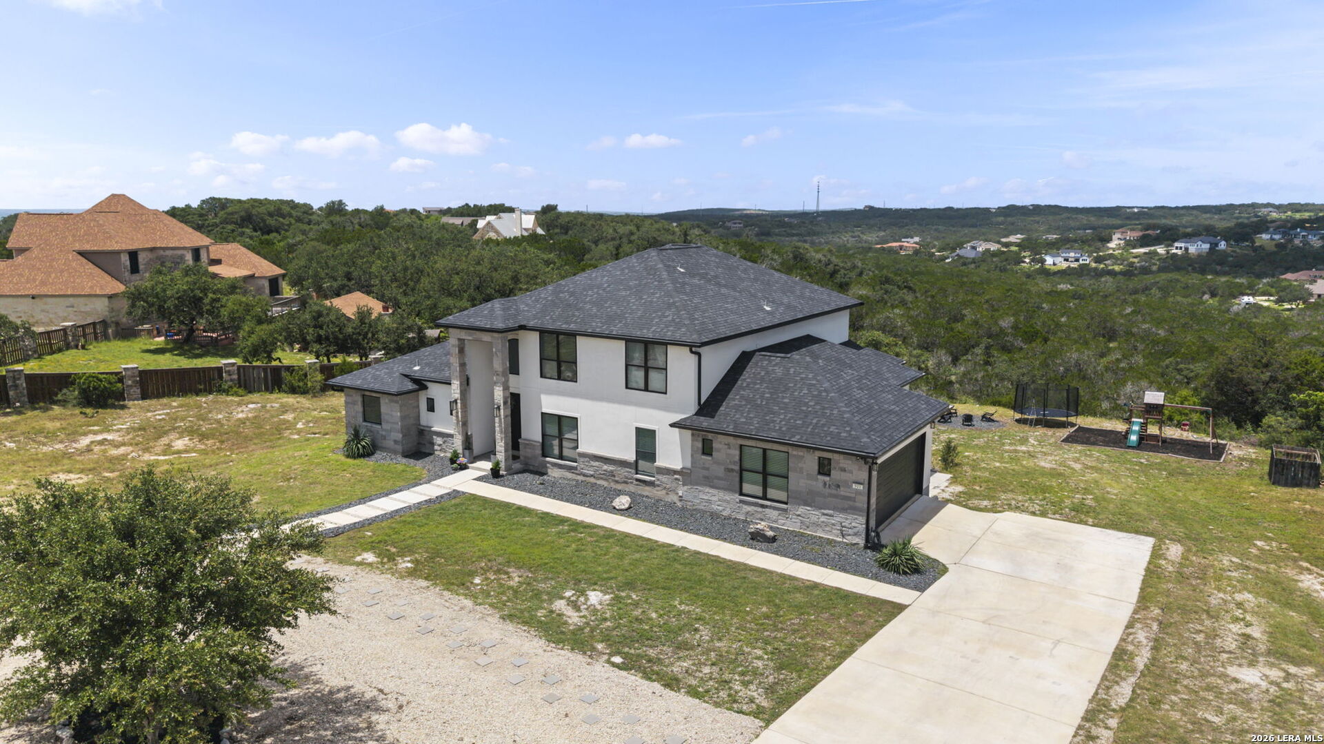 921 County Road 2801 E Mico TX 78056