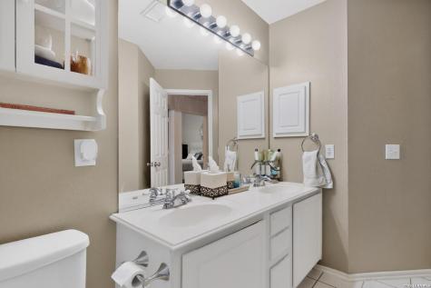 6302 Jade Glen San Antonio TX 78249