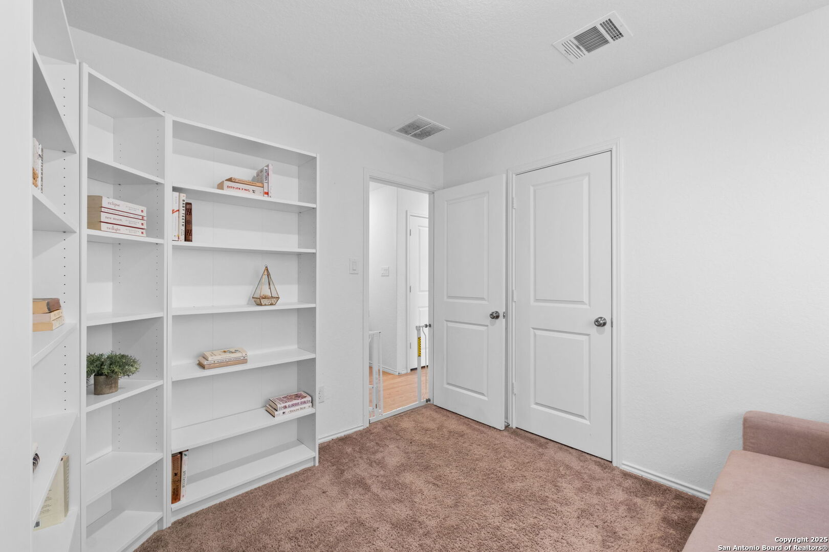 9103 Stellar Hill San Antonio TX 78252