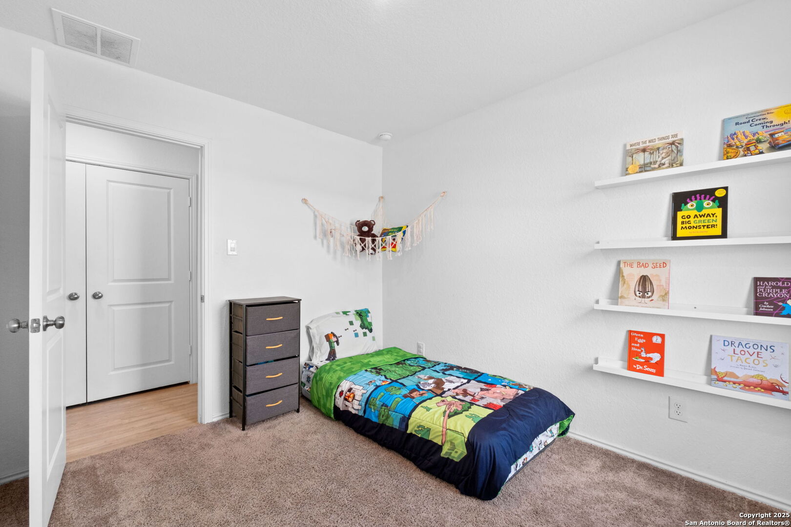 9103 Stellar Hill San Antonio TX 78252