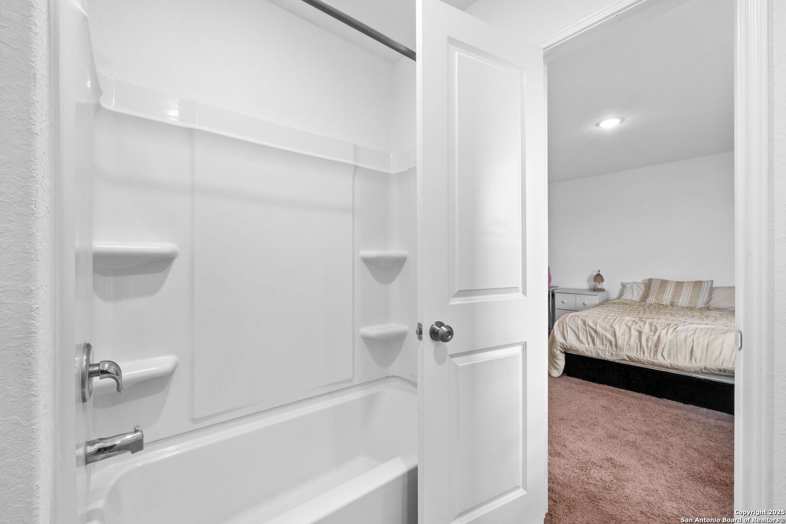 9103 Stellar Hill San Antonio TX 78252