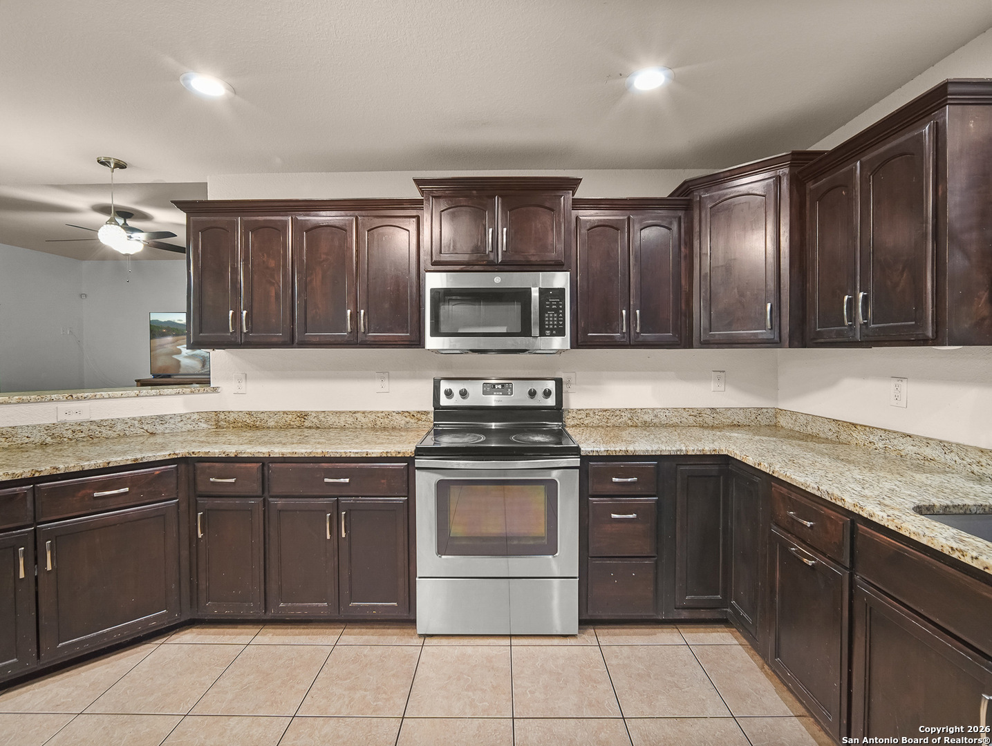 312 Edgehill Pleasanton TX 78064