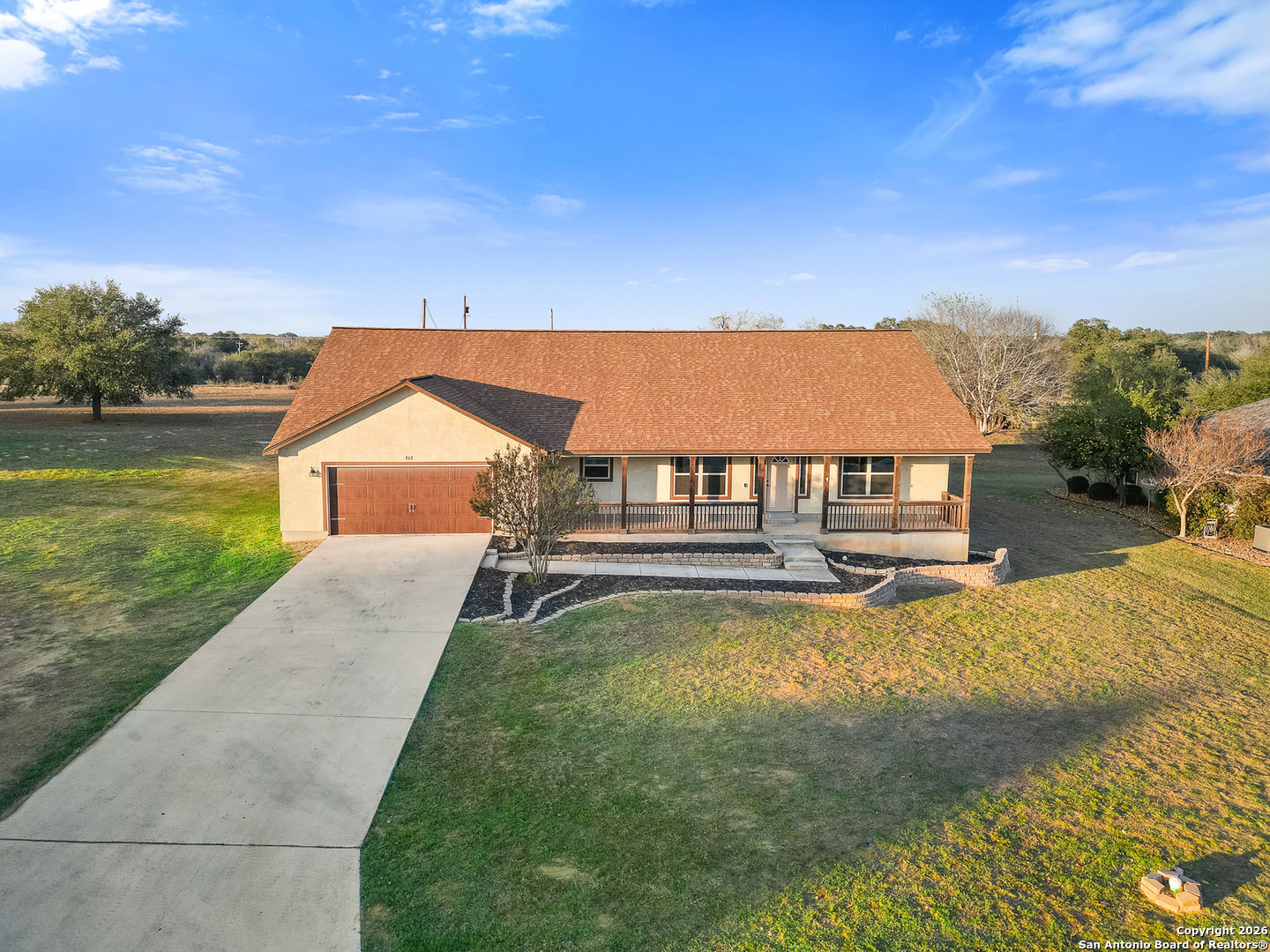 312 Edgehill Pleasanton TX 78064