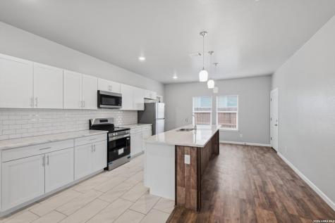 3719 Commercial San Antonio TX 78221