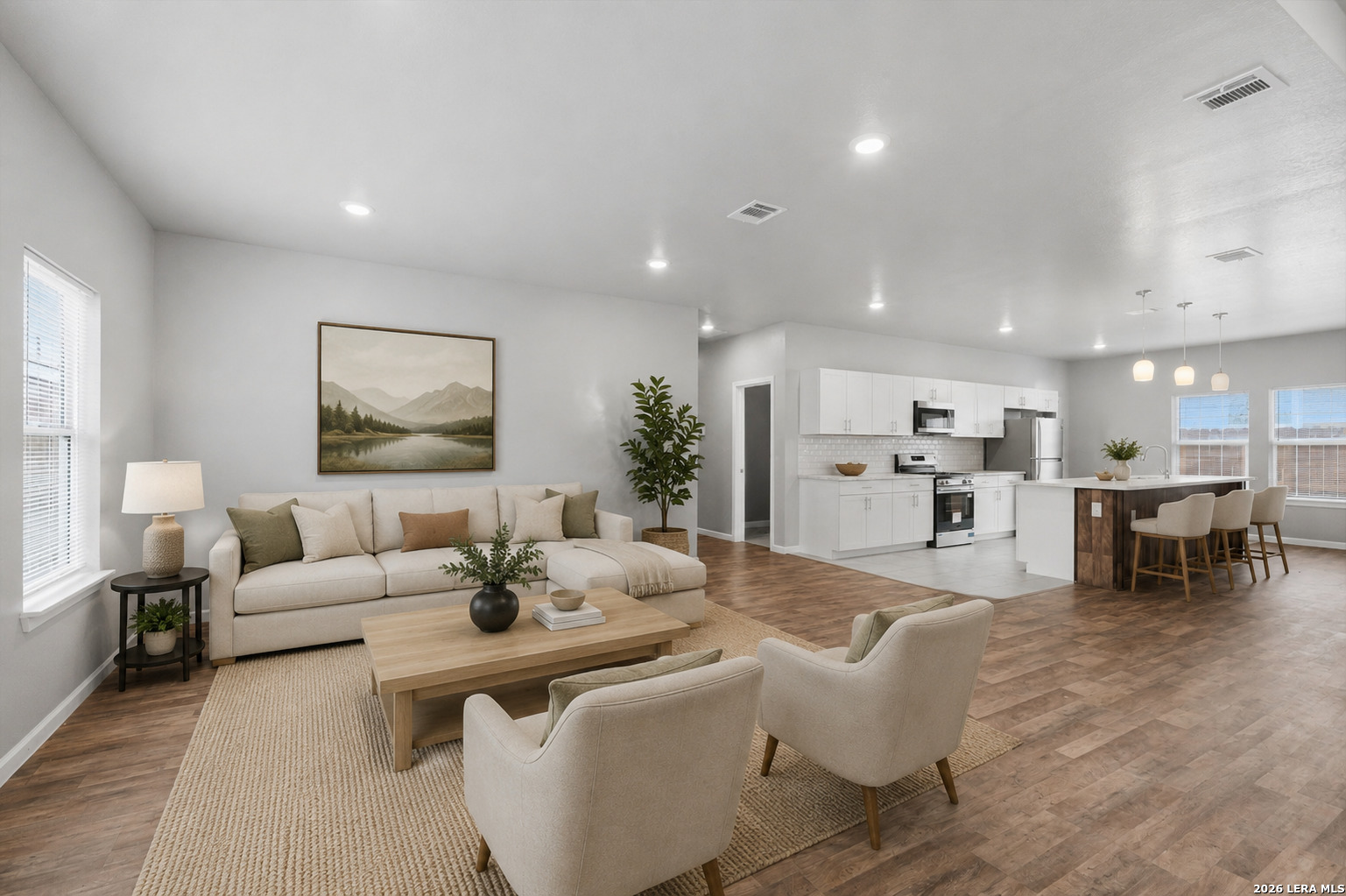 3719 Commercial San Antonio TX 78221
