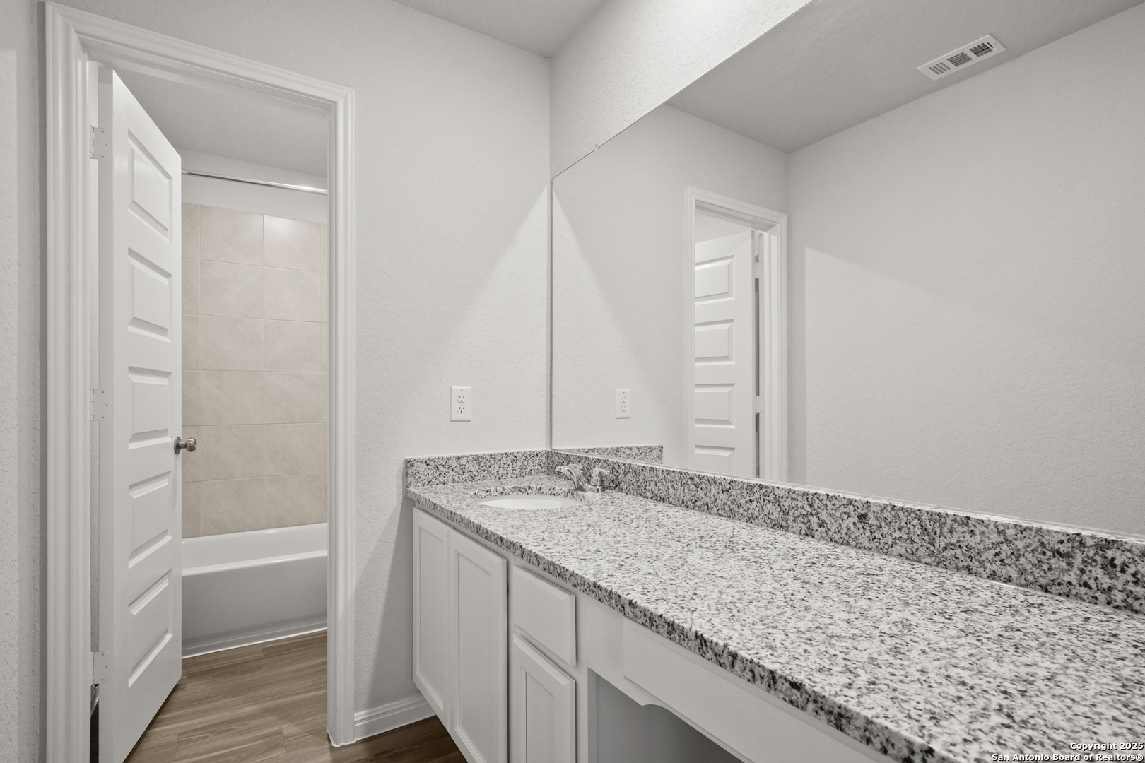 14970 Fischer Garden San Antonio TX 78253