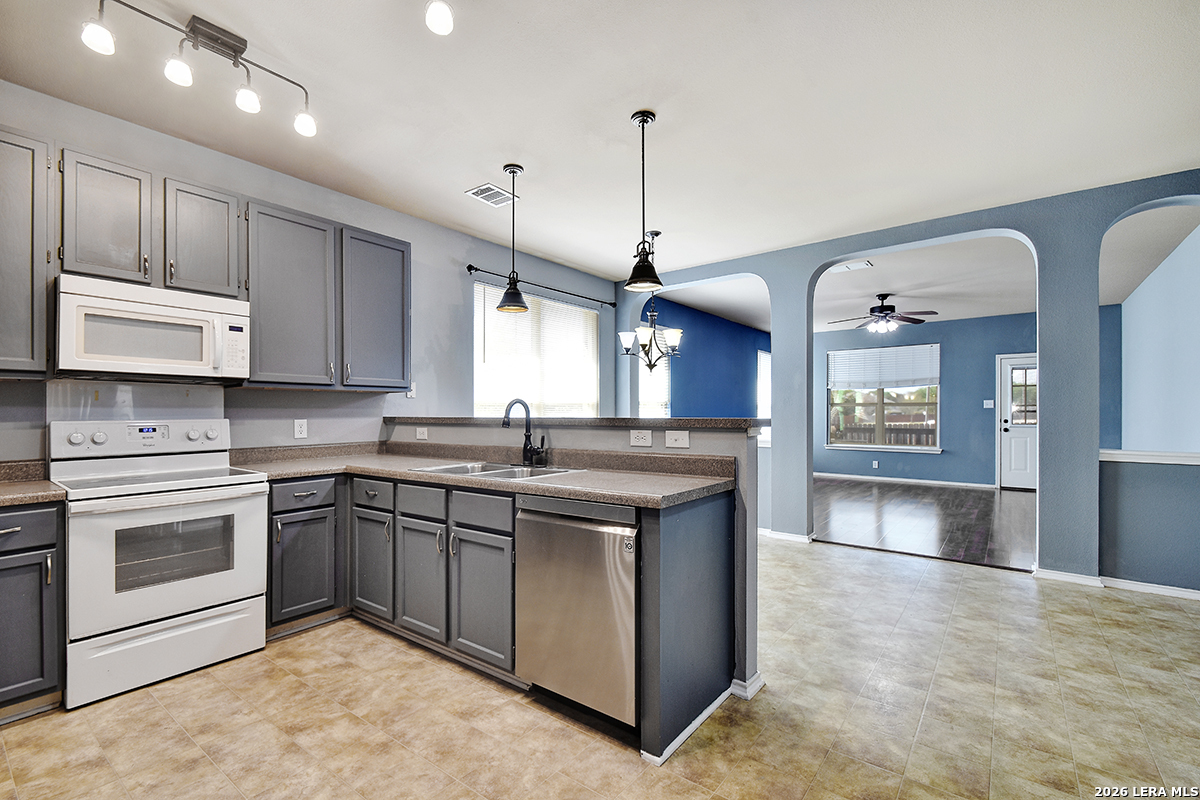 248 Cloud Crossing Cibolo TX 78108