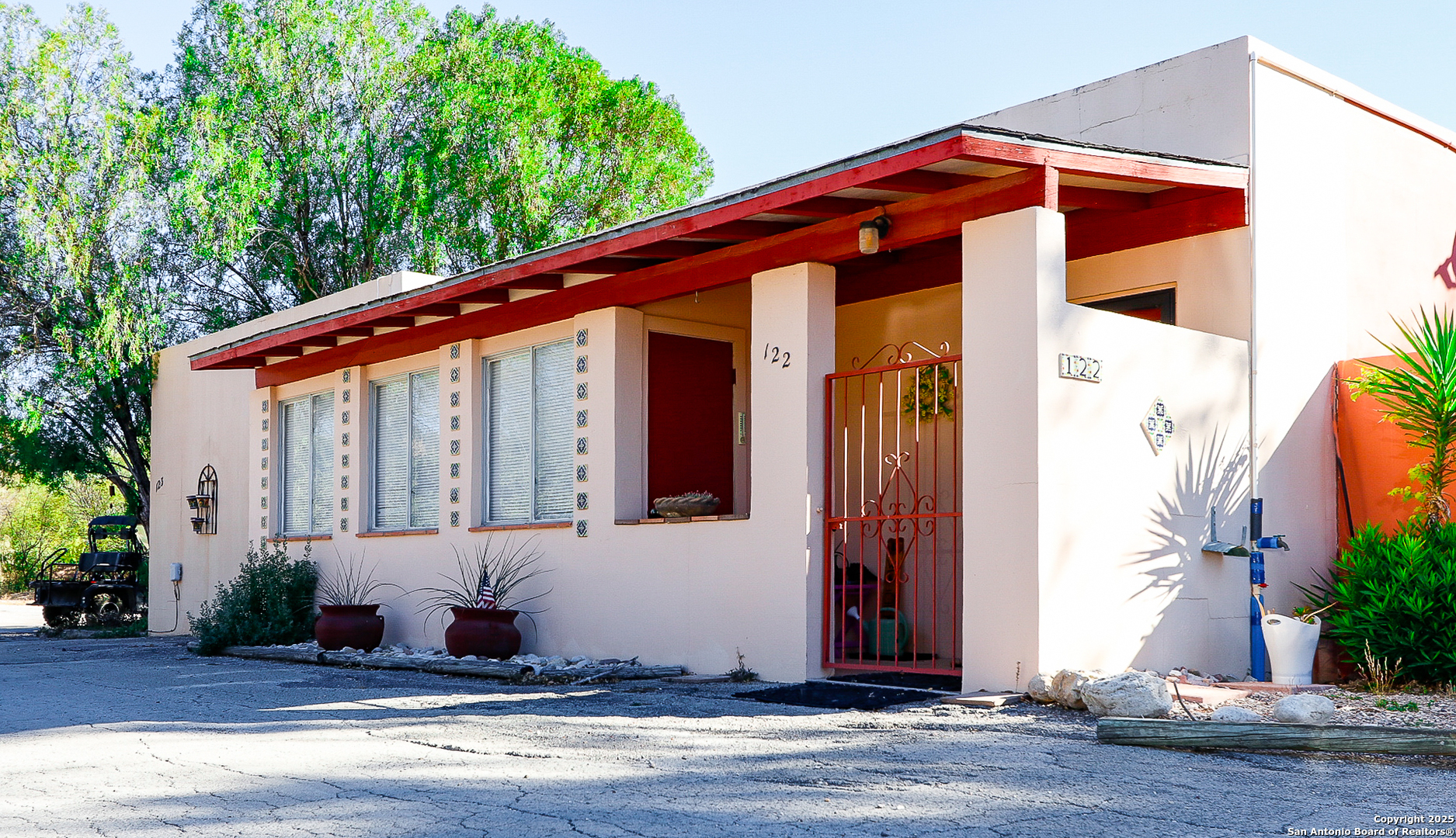 122 Via De La Fuente Brackettville TX 78832