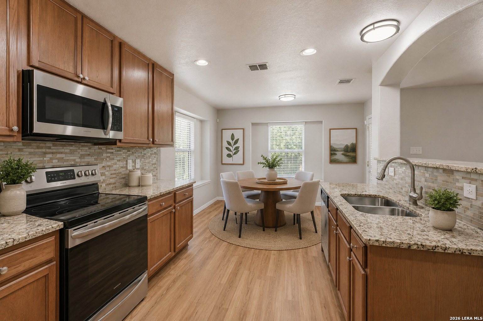 10223 Huisache Field Helotes TX 78023