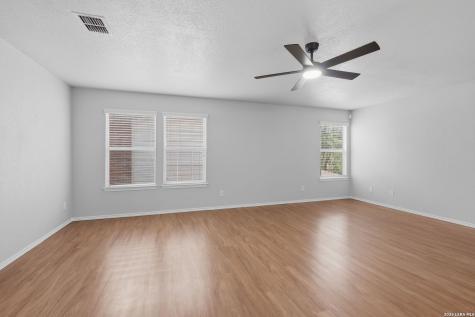 10223 Huisache Field Helotes TX 78023