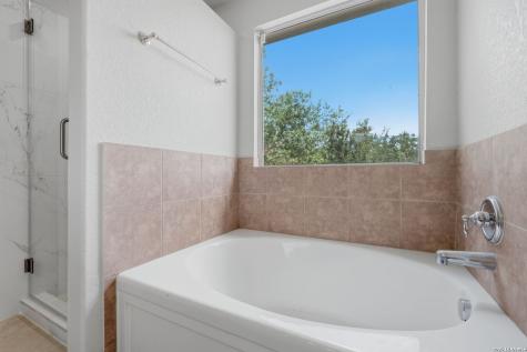 10223 Huisache Field Helotes TX 78023