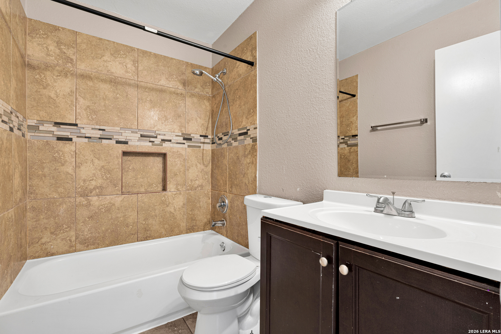 9214 Adams Hill San Antonio TX 78245