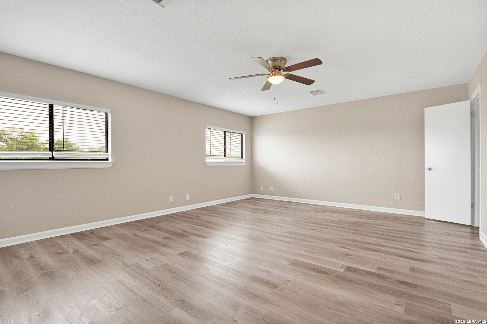 9214 Adams Hill San Antonio TX 78245