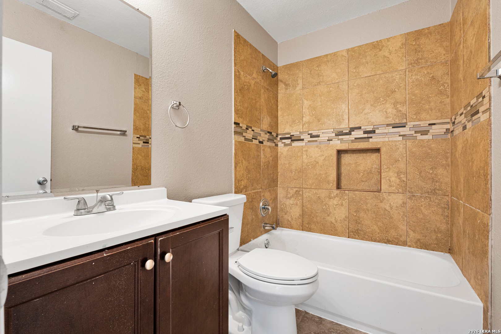9214 Adams Hill San Antonio TX 78245