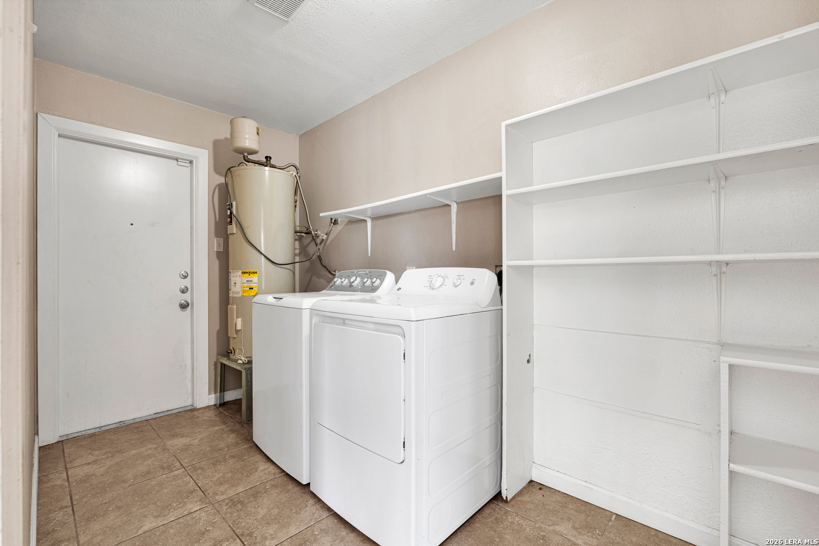 9214 Adams Hill San Antonio TX 78245