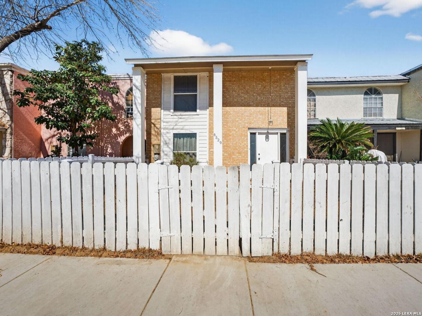 6529 Spring Hurst San Antonio TX 78249