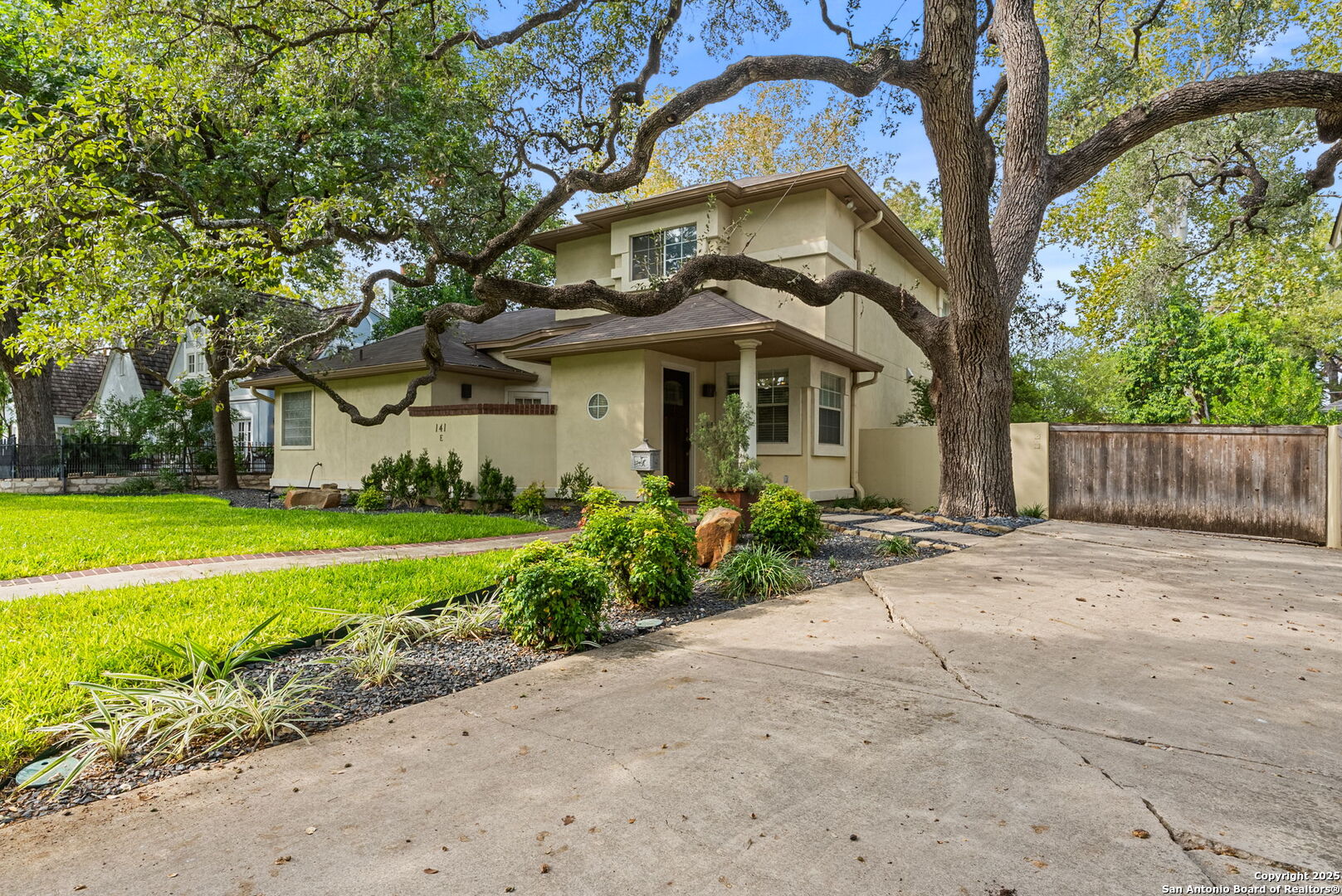 141 Hollywood San Antonio TX 78212