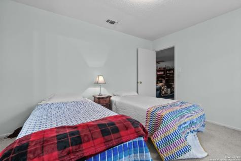 141 Hollywood San Antonio TX 78212