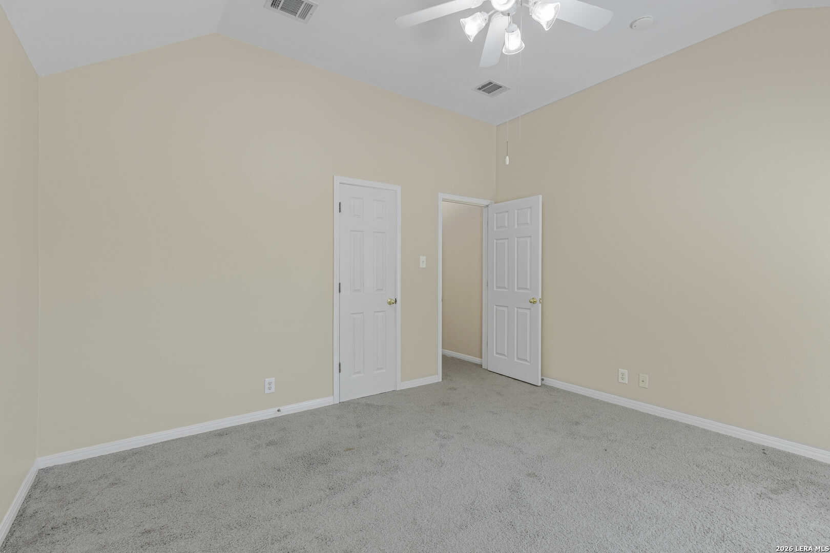 26106 Cuyahoga Circle San Antonio TX 78260