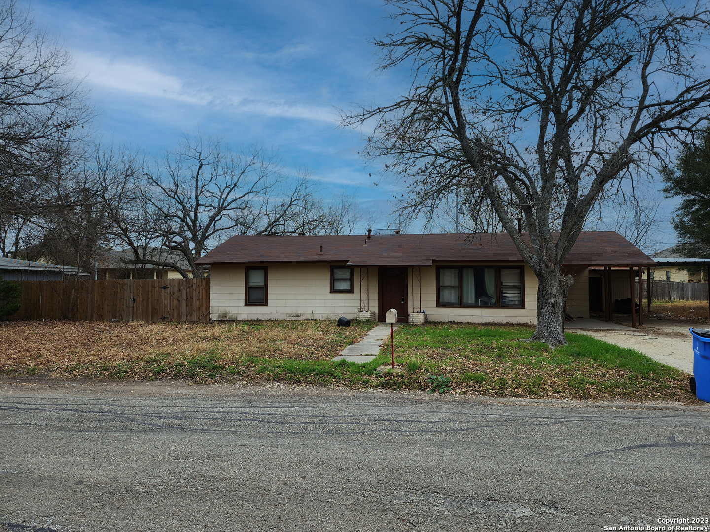 1137 Sycamore Street Seguin TX 78155