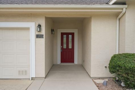 11815 Garden Gate San Antonio TX 78213