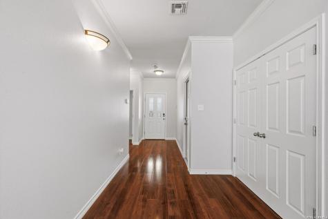 11815 Garden Gate San Antonio TX 78213