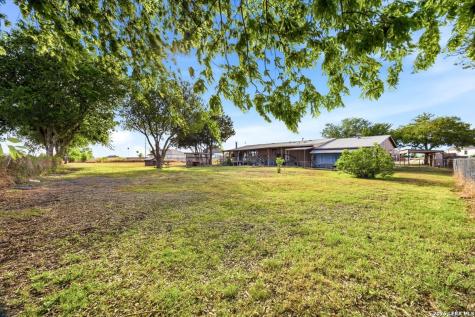 176 Golden Meadow Cibolo TX 78108
