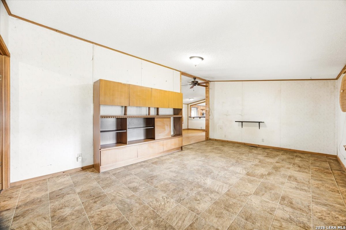 176 Golden Meadow Cibolo TX 78108