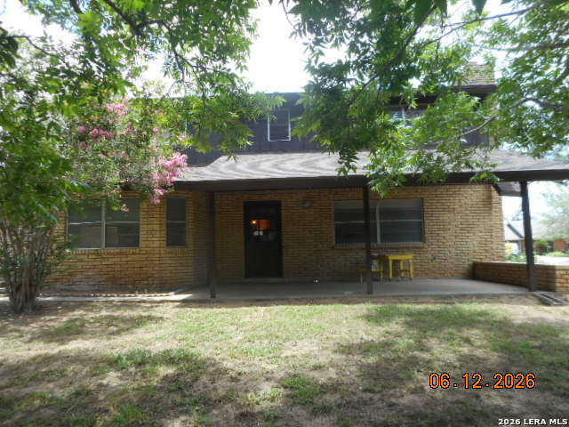 412 Chaparral Drive Pleasanton TX 78064