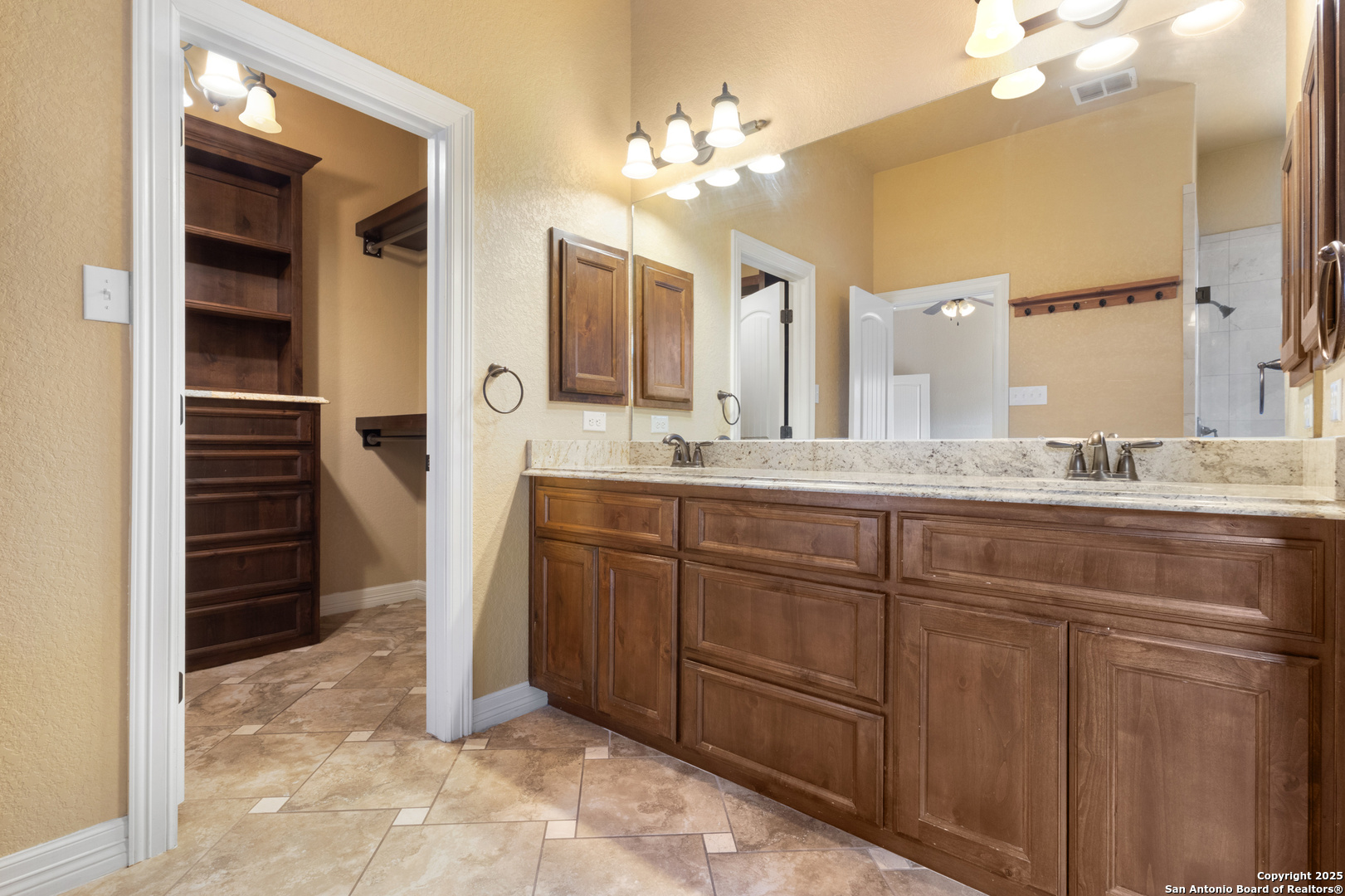 5921 Whitby Road San Antonio TX 78240
