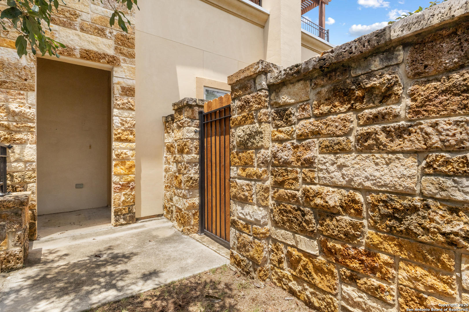 5921 Whitby Road San Antonio TX 78240