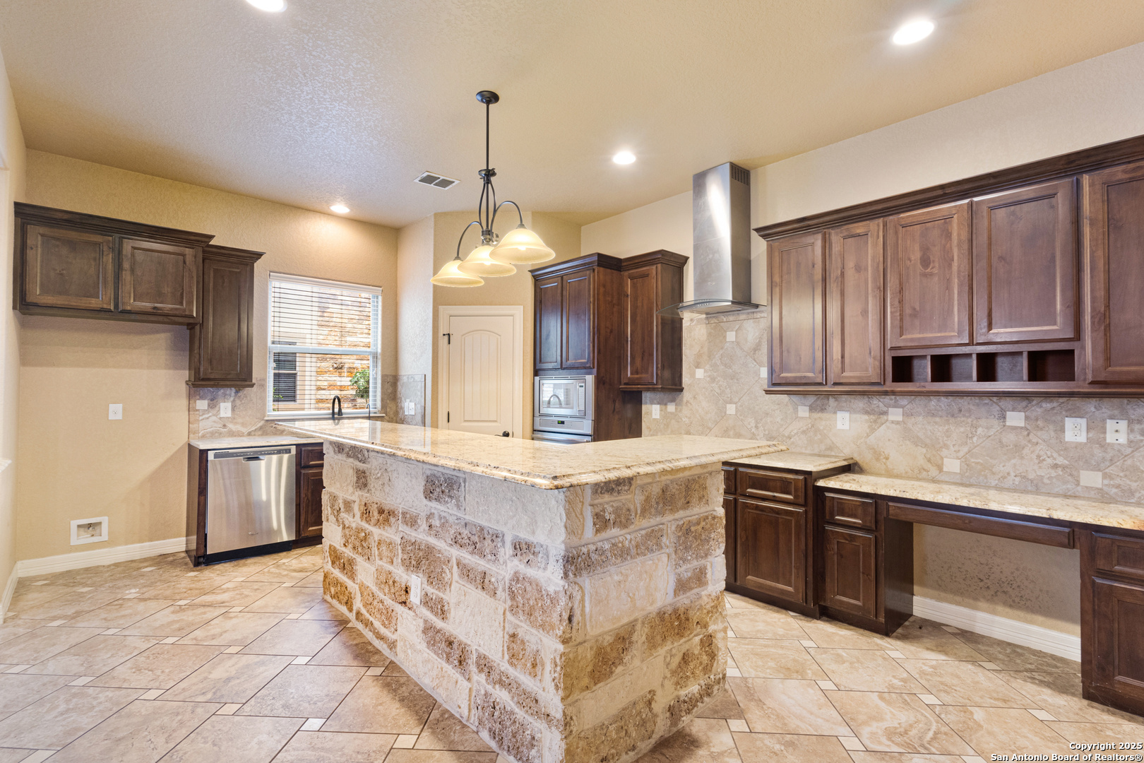 5921 Whitby Road San Antonio TX 78240