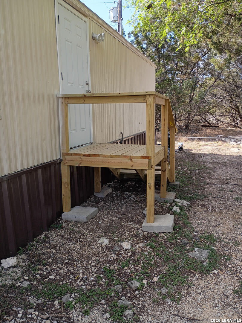 865 Qappuella Canyon Lake TX 78133