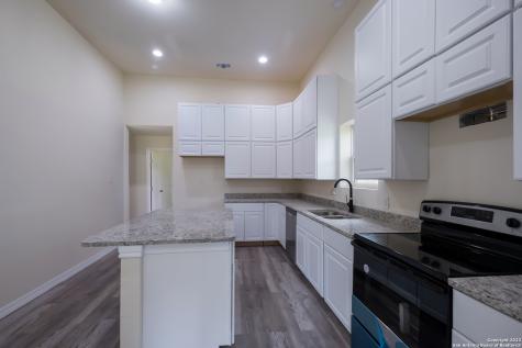 5062 Sutherland Springs Road Seguin TX 78155