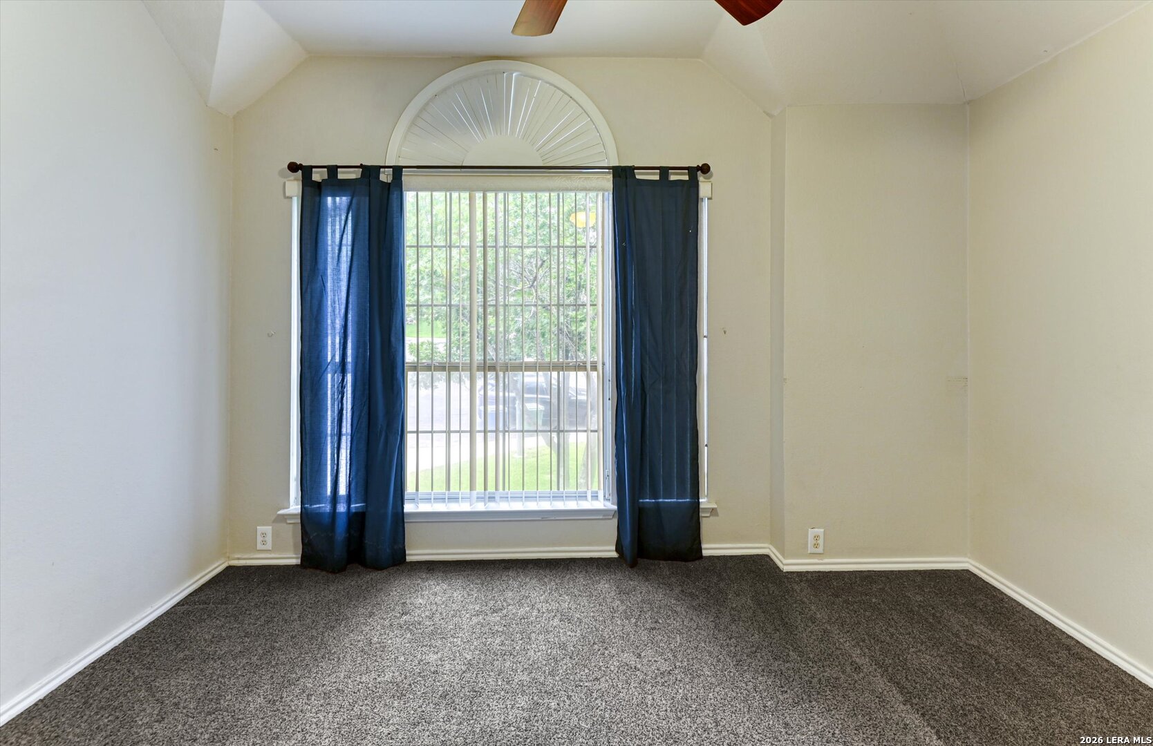 24714 Long Arrow San Antonio TX 78258