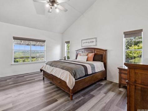 114 Solar Hill Kerrville TX 78028