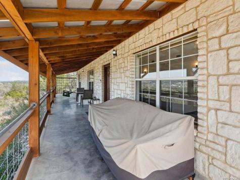 114 Solar Hill Kerrville TX 78028