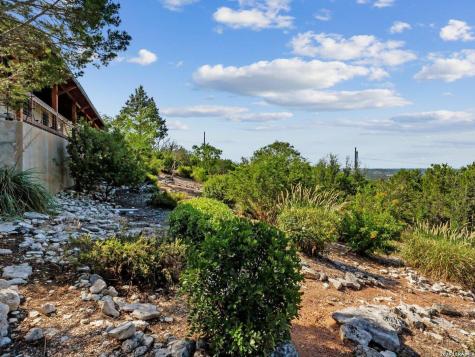 114 Solar Hill Kerrville TX 78028
