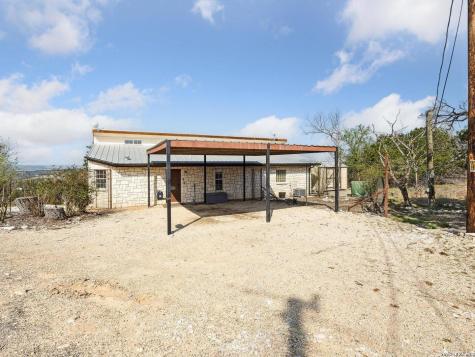 114 Solar Hill Kerrville TX 78028