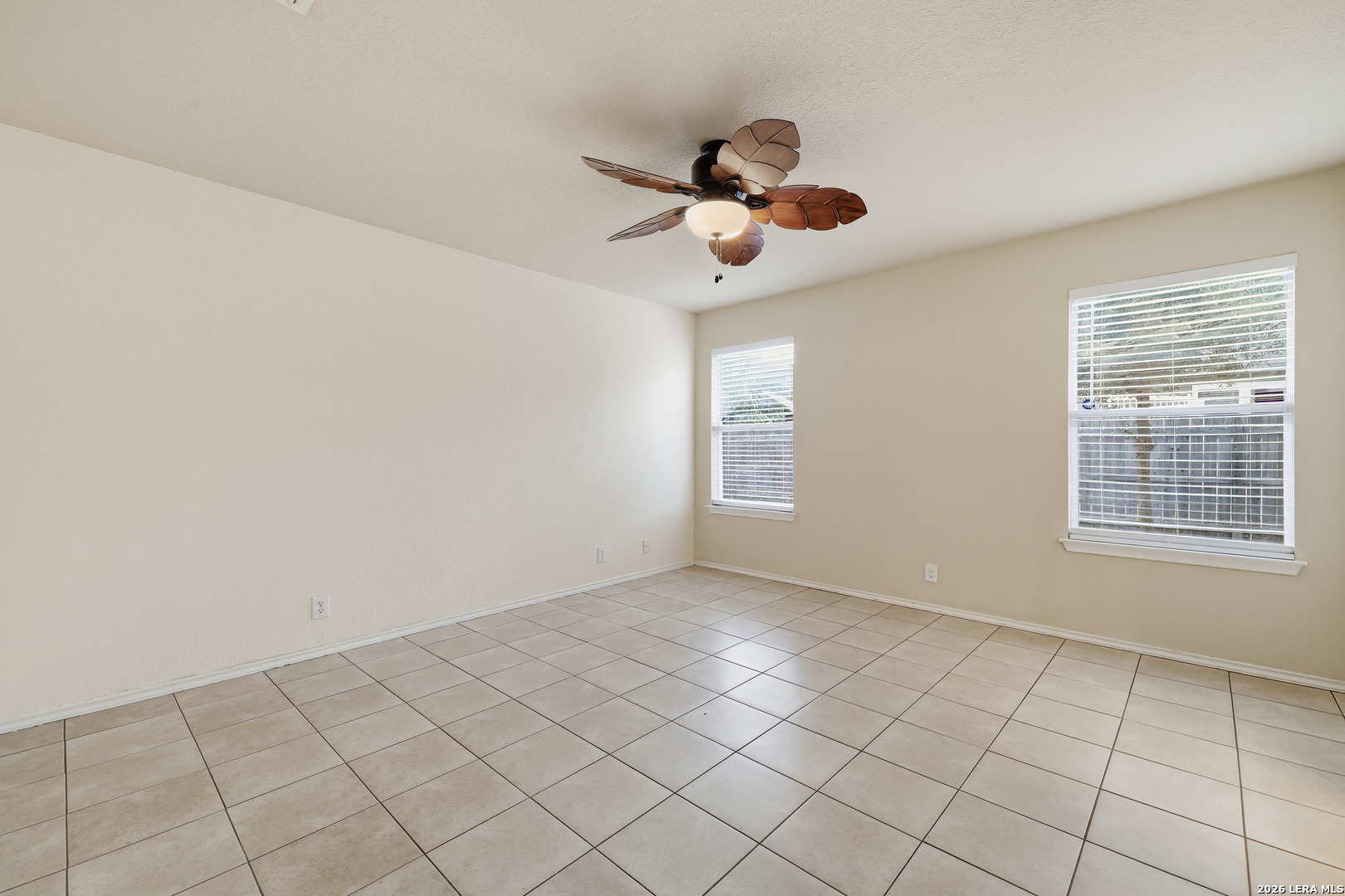 419 Dolly Drive Converse TX 78109