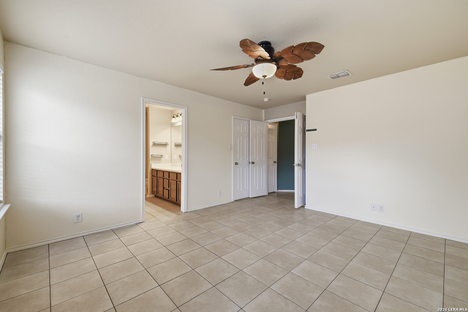 419 Dolly Drive Converse TX 78109